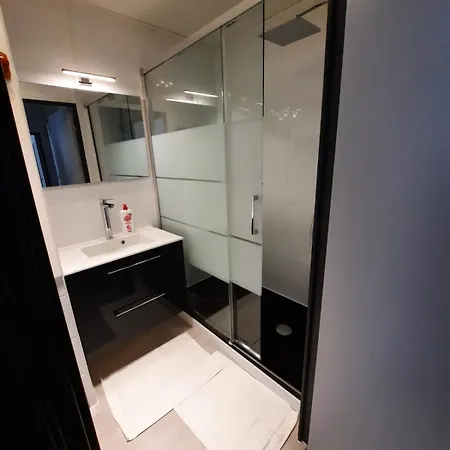 Located Close To The Centre Apartamento *